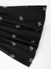 Nya avslappnade klänningar Xeasy 2024 Kvinnor Summer Fashion Embroidered Sling Dress Thin Rems Open Back Side Zipper Female Mini