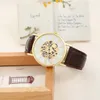 Wristwatches Ultra-thin Fine Fashion Watch Burst Roman Pattern Hollow Couple Men's And Women Quartz Non-mechanical Bulk Items Wholesale