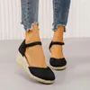 Sandalen Damen Keil Bequem Geschlossener Zeh Vintage Schnalle Leinen Sommer Casual Outdoor Strandschuhe Alias Mujer