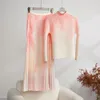 Sukienki robocze Wysokiej jakości plisowany gradient dwuczęściowy zestaw dla kobiet 2023 Autumn Long Rleeve Tshirt Elastyczna talia