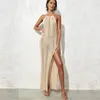 Kvinnors badkläder Kvinnor Summer Sticked Cover-Ups Camisole Hollow Out Beach Dress Swimwears Sexig Se genom klänningar Femme Robe Sun-Proof