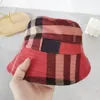 Breite Krempe Hüte Eimer Hut Wildleder Stoff Mode Kappen Streifen Druck Marke Designer Frauen Nylon Herbst Frühling Faltbare Fischer Sun Cap Udth