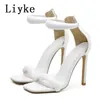 Сандалии Liyke Gladiator High Heels Sexy Gold Sandals Square Square на ногах лодыжка ремня Стилетто Стриптизер