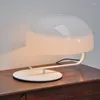 테이블 램프 데스크 램프 포스트 현대 가벼운 고급 침실 침대 옆 어린이 방에 개인 생활 연구