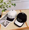 قبعات الكرة المصممة للنساء Casquette البيسبول قبعة فاخرة القبعات المجهزة