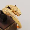 Armreif Zlxgirl vergoldete Farbe Zwei Leopardenkopfform Damengröße Armreif Schmuck der Hochzeitsmode Damen Dubai Goldarmband 231120