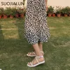 نساء Suojialun Fashion Sandals شقة الكعب الضيق الفرقة الخلفية حزام المصارع أحذية السيدات شاطئ الصيف غير الرسمي