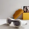 여성 패션 파티 그늘을위한 노란 타원형 청키 선글라스 Sunnies 디자이너 선글라스 Sonnenbrille UV400 안경 상자