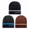 Fashion Brands Women's Men's Winter Hairball Beanie Designer Casquette for Women Men Design Warm Protect Headwear Man Woman Outdoor Street Knitted Pom