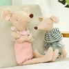 Poupées en peluche Kawaii souris jouets souris mignonnes animaux en peluche poupée douce bébé tissu de couchage pour enfants cadeau d'anniversaire 230421