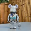 Nieuw off the plank Bearbrick 100+400% 28cm pak Project Mercury Astronaut NASA Bouwstenen Gewelddadige berenpophand speelgoed