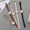 Designer relógios de quartzo novo coreano feminino pequeno e simples temperamento estudante casal relógio de quartzo