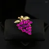 Broches 1823 Exquis haut de gamme Style chinois raisin broche femmes Vintage violet fruits Corsage manteau robe décolleté broche accessoire bijoux