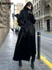 Kadın Deri Sahte Lautaro Bahar Sonbahar Uzun Boy Büyük Boy Yansıtıcı Parlak Siyah Paten Trençkot Kadınlar Kemer Pist Moda 231120