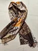 スカーフブランドデザイナースカーフレディーススカーフファッションスカーフカシミア太いショール女性の長い冬のウールカシミアショールヘッドスカーフフリンジ