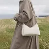 Sacs de soirée Lychee Modèle Cuir Umi Sac sous-aisselles Femmes Designer Marque Quotidienne Travail Épaule Couleur Solide Sacs à main élégants Femme