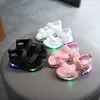 Sandals Pink Toddler Sandals Girl with LED Breathable Summer Light Up Children Sandals Glowing Up Black White Boys Shoes E02185 230421