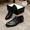 8 Style Men Buty swobodne luksusowe markę skórzane mokasyny męskie mokasyny oddychające na czarne buty do jazdy rozmiar 38-46
