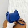 Bolsos de noche Mujeres Diseñador Hombro Crossbody Bolso Pequeño PU Cuero Color Sólido Top-Handle Compras Mini Lápiz Labial Messenger Totes