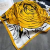 90x90cm retro ontwerper Bloemprint Bloem Silk Sjalf Hoofdband voor vrouwen Mode Lange handgreep Bag sjaals Paris Schouder Tote Bagage Lintkop Wraps Fashion Style