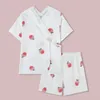 Vêtements de nuit pour femmes Pyjamas japonais Femmes Été Crêpe Coton Fraise Imprimé Pyjamas Kimono Pijamas Vêtements de Nuit Confortables 2 Pièces Ensemble Maison Costume 230421