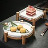 Piatti Piatto da bistecca creativo nordico Display per torta da dessert in ceramica con cornice in legno Stoviglie da cucina per barbecue per feste in famiglia