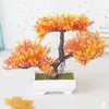 Dekorativa blommor konstgjorda plastväxter mini bonsai trädkanna falsk växt krukutblommor hemrum dekoration trädgårdsarrangemang ornament