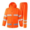 Chaquetas al aire libre Hi Vis Jacket Azul marino Ropa de trabajo de seguridad Hombres Ropa impermeable impermeable Traje de lluvia Capa