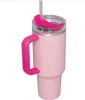 Novo PINK Flamingo 40 onças Quencher H2.0 Canecas ao ar livre acampamento viagens garrafas de carro copos de aço inoxidável com alça de silicone presente de dia dos namorados estoque dos EUA 1228