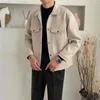 メンズジャケットトラック運転手ジャケット男性韓国ファッションスリムフィットストリートウェアソリッドカラーターンダウンカラーカジュート
