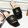 Womens Sandals Beach Designer Classic Flat Home Outdoor Luxury Summer Womens Leather Sequin Flip-Flops Euro Storlek