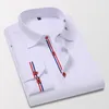 Camicie casual da uomo Camicia a righe Oxford a maniche lunghe di qualità Patch frontale Regularfit Colletto button down Lavoro spesso 230420