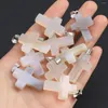 Colliers de pendentif 12pcs Charms Natural Grey Agate Cross Shape Stone pour faire un collier de bijoux bricolage accessoire 35x19 mm