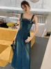 Saias na moda espaguete cinta denim mulheres sexy moda rasgado cintura alta solta casual bolso vestidos feminino 2023 vestido longo maxi