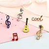 Broches Broches Cool Music Note Émail Broches Mode Guitare Microphone Métal Badges Notes De Piano Épinglettes Musicien Bijoux Cadeaux pour Amis Z0421