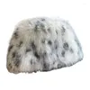 Bérets Chapeau de Cosaque Russe Coupe-Vent Casquette de Seau Chaud Fourrure Femmes Accessoires Goutte