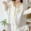 Kvinnors sömnkläder 2024 Månkläder vadderad luft bomullsmörgås gravida kvinnor pajama hösten moderlig ammande vilande v-hals