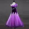 Vêtements de scène avec bandoulière unique, performance moderne, danse sociale, norme nationale, grande robe trapèze, style carré de valse