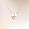 Desginer Clover Fanjia v Gold Four Leaf Grass Necklace Fritillaria High Edition Plum Blossom Lucky Grass Ear Stud