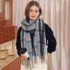 Kvinnors vinter 2023 Ny Imitation Cashmere Contrast Plaid Print Shawl Scarf Fringe Neck