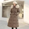 Trenchs de femmes manteaux 2023 Parkas d'hiver vers le bas veste rembourrée femmes à capuche col de fourrure longue coréenne manteau à glissière femme mince vêtements d'extérieur pardessus