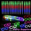 Fournitures de jouets de Noël Bâtons de mousse LED Jouets lumineux à LED Cadeaux de fête Lueur dans le noir Fournitures de fête Lunettes de soleil au néon Bracelets LED Décoration de mariage 231121