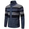 Suéter masculino outono inverno cardigan homens jaquetas casacos moda listrado de malha slim fit casaco roupas masculinas 231120