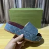 Diseñador de lujo Zapatillas de mujer Carta Estilo de bordado Zapatillas Sandalia Sliders Macaron Fondo grueso antideslizante Fondo suave Moda G Zapatilla de casa cGr