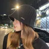 Kadın Kış Balıkçı Kapak Katlanabilir Tıknaz Disket Kova Kova Şapkası Tığ kablo örgü kova kapağı Beanie Hat