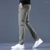 Pantaloni da uomo CUMUKKIYP Jogger alla moda con elastico in vita e dettagli con stampa leopardata