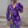 캐주얼 드레스 랜턴 긴 슬리브 큰 밑단 드레스 빈티지 넥타이 염색 인쇄 주름 파티 여성 섹시한 깊은 V- 넥 허리 스플릿