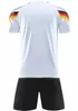 Retro Classic Allemagne Jerseys de football 1988 1990 1992 1994 1996 1998 2006 2010 14 16 Ballack Lahm Klose Podolski Moller Gotze Klinsmann Matthaus Retro Football Shirt