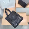 여성 럭셔리 디자이너 토트 백 핸드백 Pradhan Raffia Clutch Shouder Crossbody 패션 비치 여행 쇼핑백 지갑