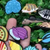 MOQ 20PCS PVC Cartoon Deep Sea Fish Shoe Charms Części Akcesoria Burza zapadające